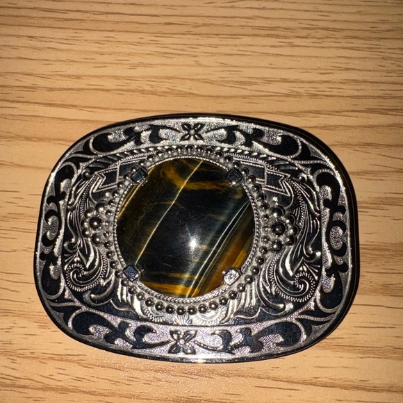 Jewelry - Western Style Belt Buckle w/ Tiger’s Eye Stone Silver Tone Ornate Scroll Design